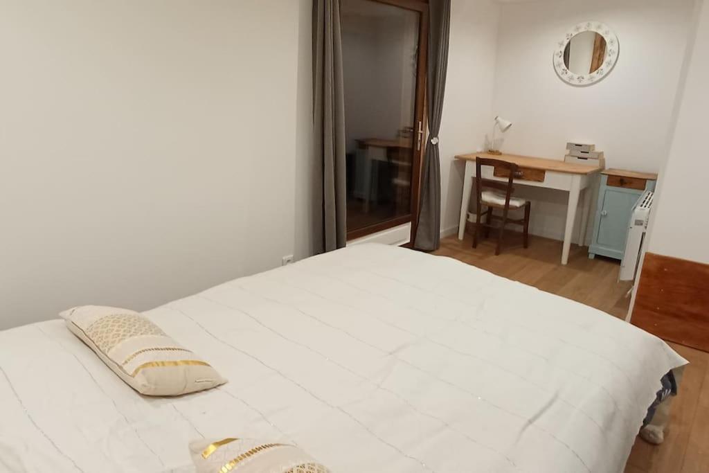 La Maison Verte 아로 외부 사진